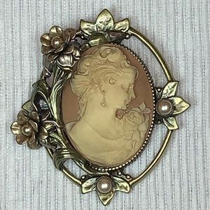 Rose Princess Cameo Pin